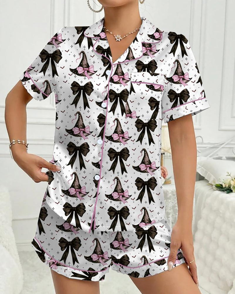 Conjunto de pijama casual para mujer con camiseta de manga corta y shorts estampados de Halloween